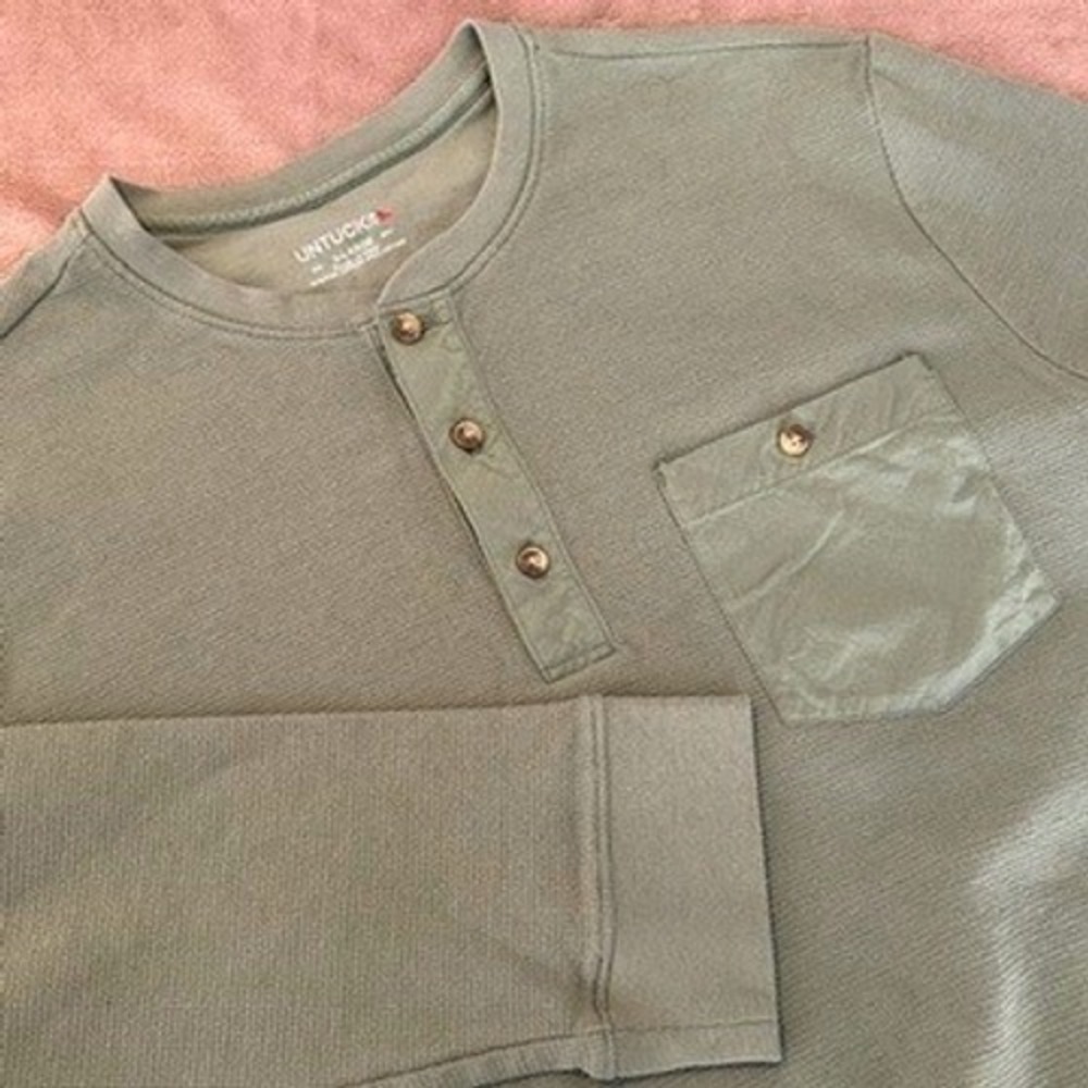 UNTUCKit‎ Henley Shirt XL Green Long Sleeve Pocket Pima Casual Stretch Preppy